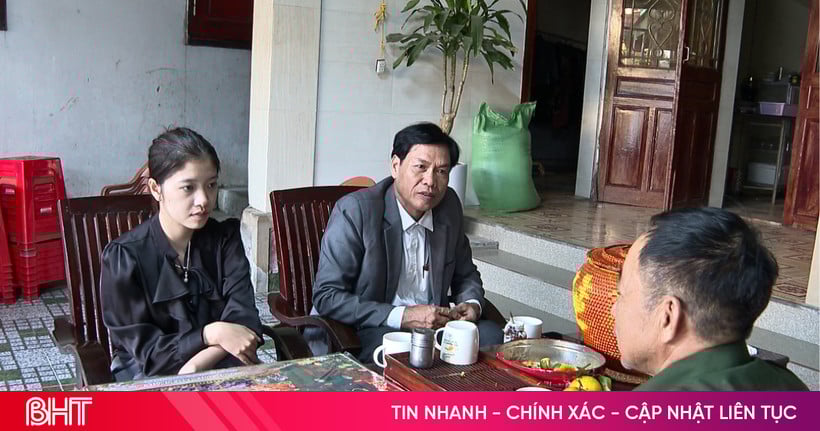 Tranh cãi việc chụp ảnh kỷ niệm cho CCB, tự nguyện hay mời chào quá mức?