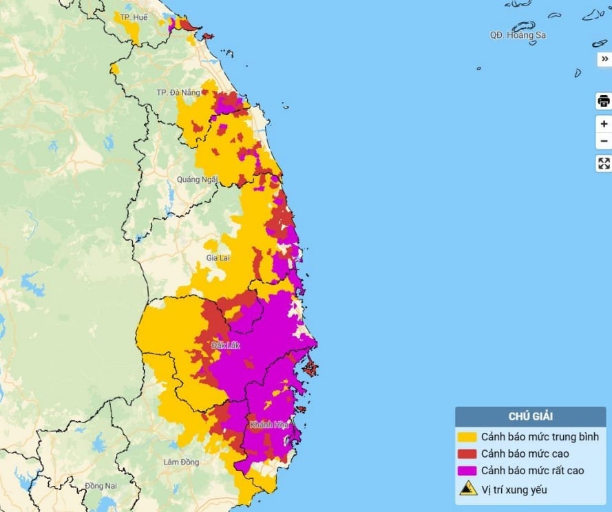 Nguy cơ sạt lở, lũ quét rất cao tại khu vực có mưa lớn. Ảnh: NCHMF.