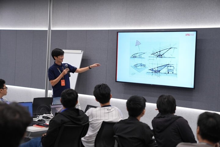 Professional sharing session at VNG Campus with the participation of young employees. (Source: VNG)