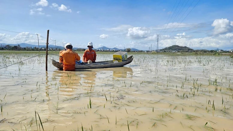 Hơn 553.000 khách hàng miền Trung - Tây Nguyên mất điện do mưa lũ- Ảnh 1.