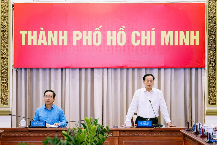 Diễn đàn kinh tế - Ảnh 1.