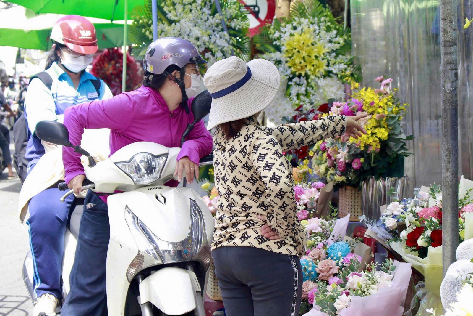 ចំណងជើងរូបថត