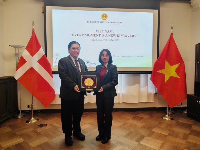 Saigontourist Group - Vietnam Airlines - Ho Chi Minh-byens turistavdeling fremmer vietnamesisk turisme i Danmark - Bilde 2.