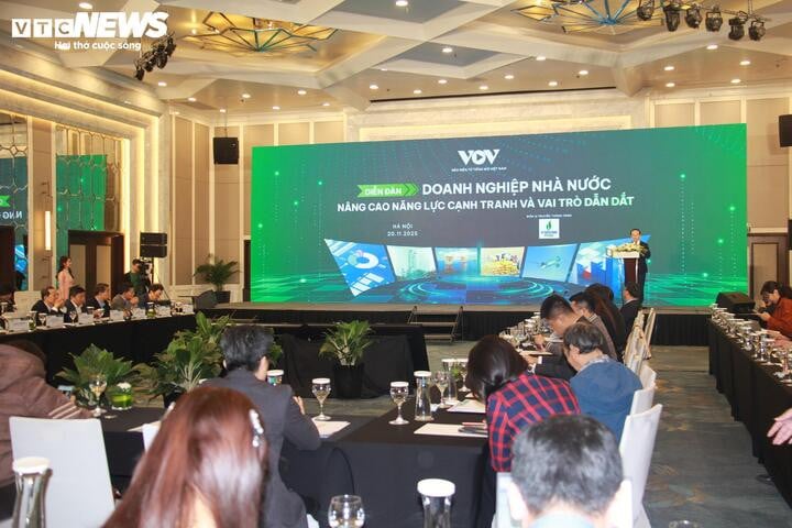 포럼에 참석한 대표단.