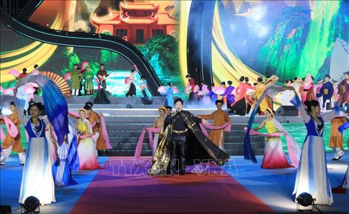 Khai mạc Festival sông Hồng lần thứ nhất