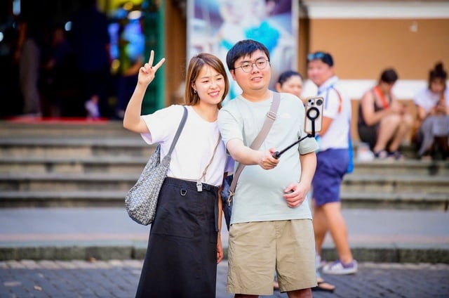 چینی سیاحوں کو راغب کرنے کا موقع - تصویر 3۔ Cơ hội thu hút khách du lịch Trung Quốc- Ảnh 3.