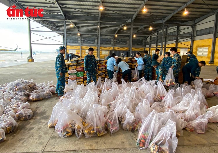 Подпись к фотографии