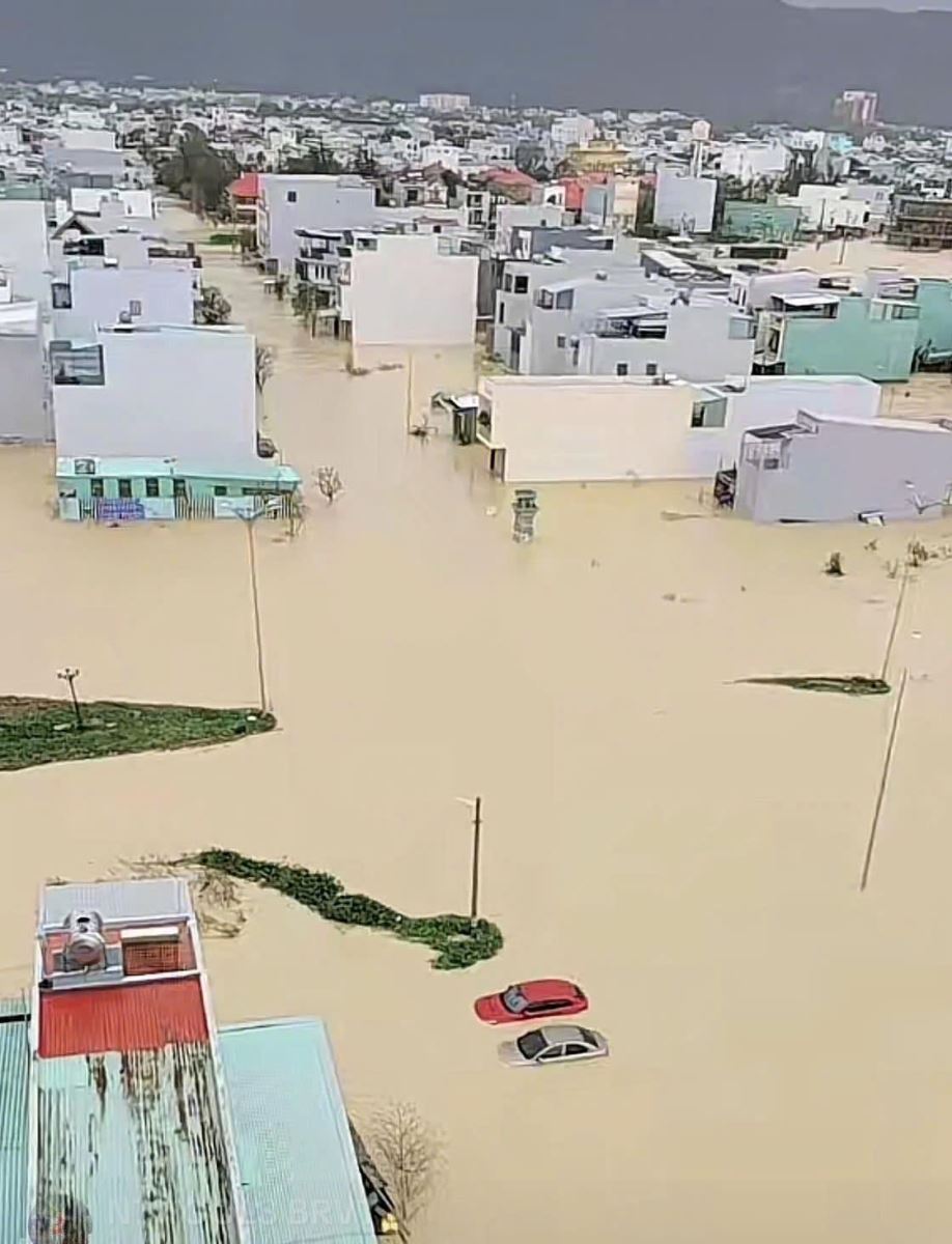 चित्र परिचय