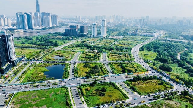 - រូបថត ៤. - Ảnh 4.