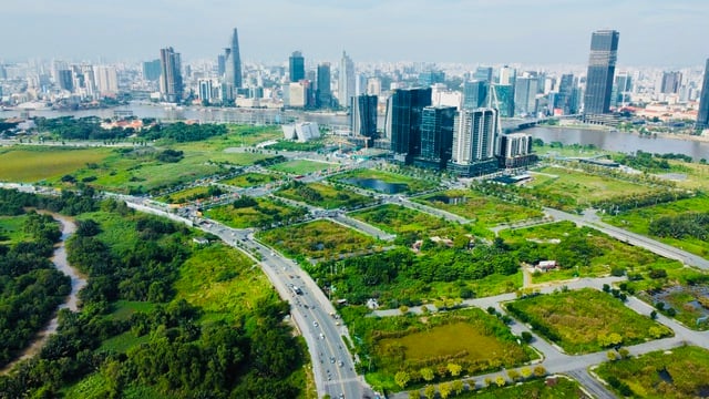 - រូបថត ៨. - Ảnh 8.