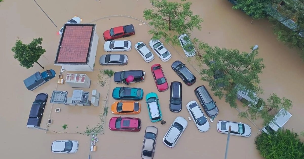 Triển khai tất cả biện pháp cấp bách ứng phó lũ đặc biệt lớn tại miền Trung