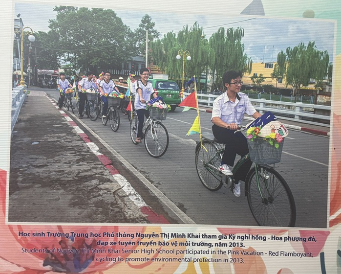 50 năm ngành GD-ĐT TP HCM: Xúc động trào dâng qua những bức hình đen- trắng  - Ảnh 14.