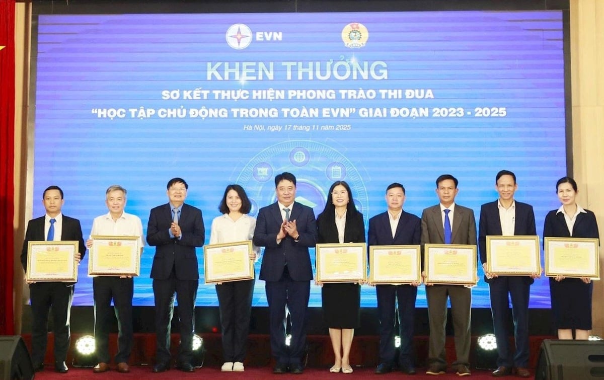 EVNGENCO1 được tặng Bằng khen phong trào học tập chủ động giai đoạn 2023 - 2025. Ảnh: EVNGENCO1.