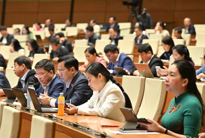 Đề xuất Sở Giáo dục và Đào tạo tổ chức kỳ thi chung cho tất cả chỉ tiêu tuyển dụng giáo viên trong tỉnh, thành- Ảnh 2.