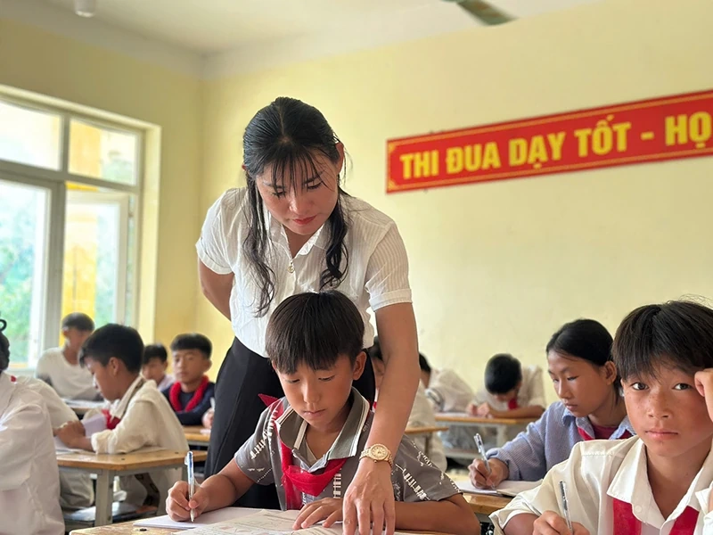 Учитель Буй Ти Чам: сеять веру в жизнь и пожинать сладкие плоды