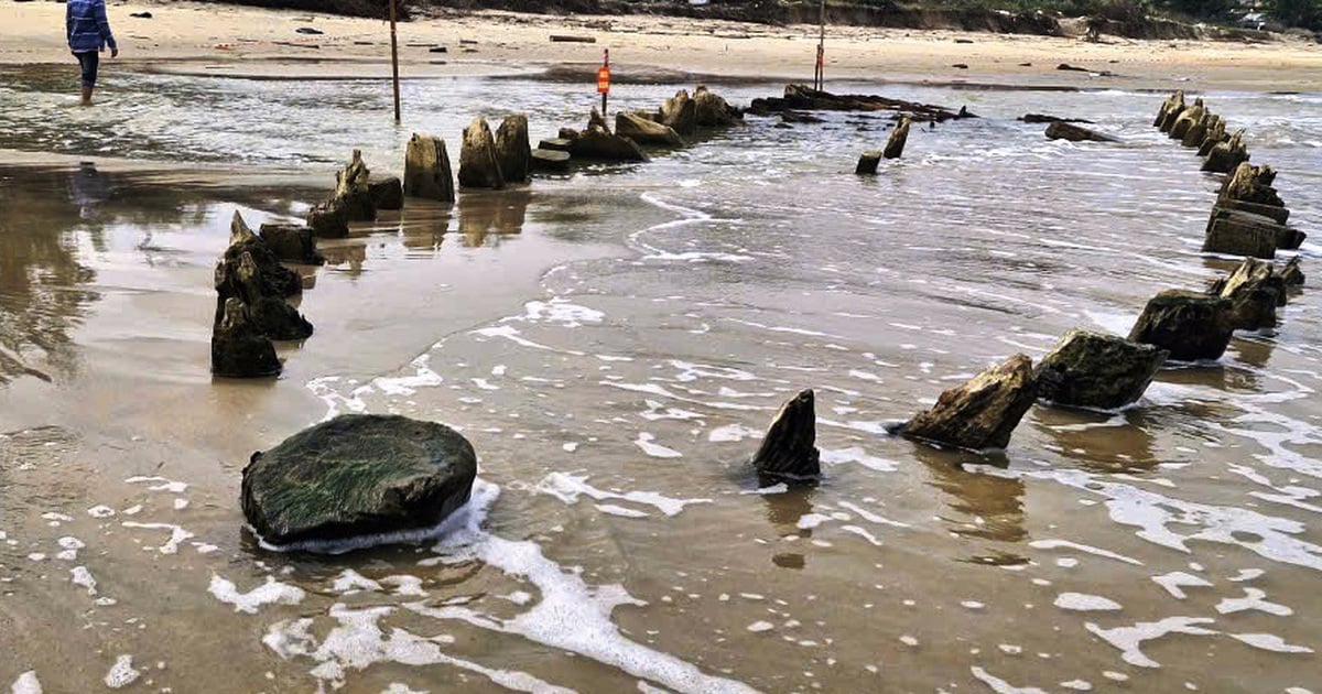 Tàu cổ phát lộ ở bờ biển Hội An: Nguy cơ hủy hoại nếu chậm can thiệp