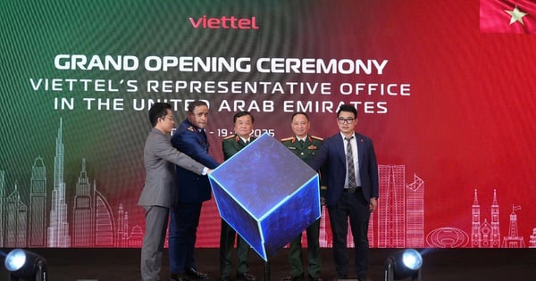 Thứ trưởng Bộ Quốc phòng Hoàng Xuân Chiến dự lễ khai trương Văn phòng đại diện Viettel tại UAE