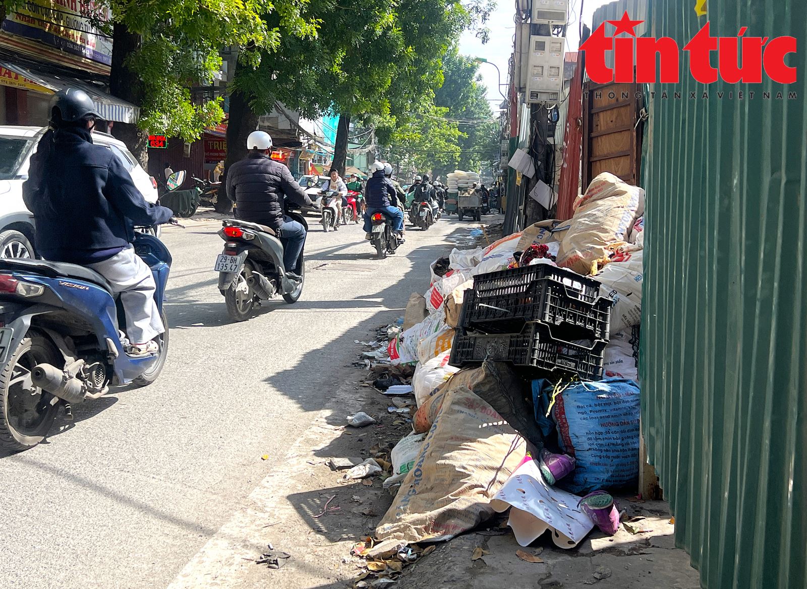 ចំណងជើងរូបថត