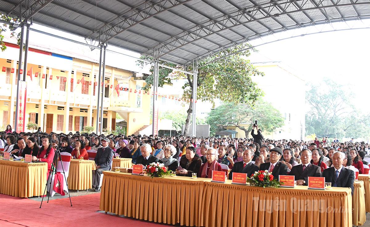 ผู้แทนที่เข้าร่วมพิธีเฉลิมฉลอง