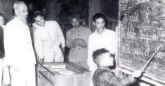 Giữ lửa nghề giáo từ lời Bác dạy