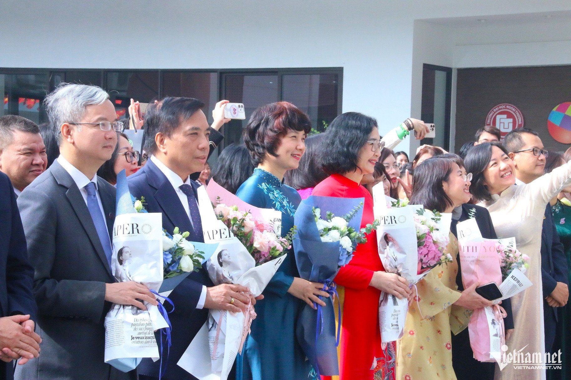 W-ពាណិជ្ជកម្មបរទេស (4).JPG.jpg