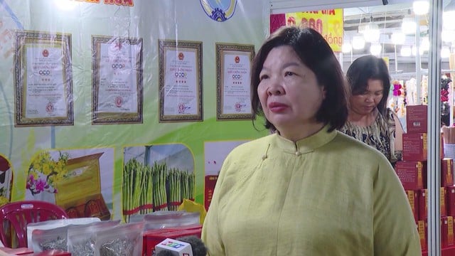 Khai mạc Hội chợ Xúc tiến Thương mại khu vực miền Nam 2025- Ảnh 6.