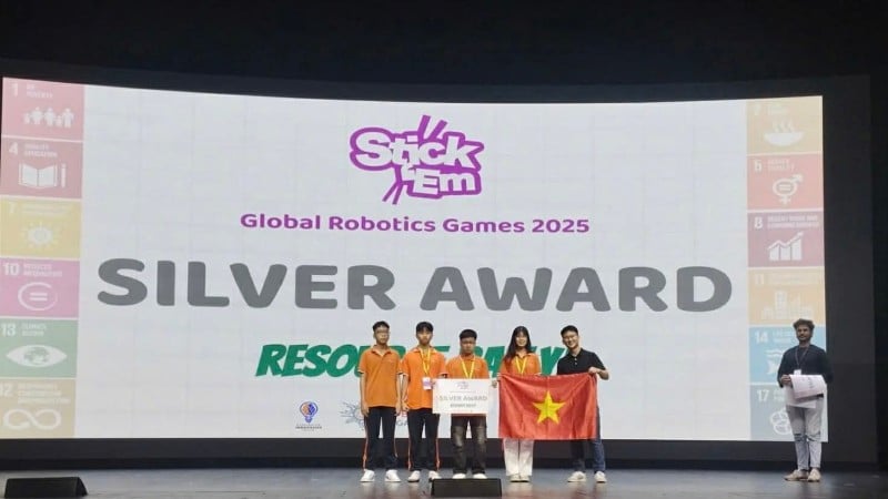 គណៈប្រតិភូនិស្សិតវៀតណាមដណ្តើមបានមេដាយមាស៣ មេដាយប្រាក់២ និងមេដាយសំរឹទ្ធ១ ក្នុងព្រឹត្តិការណ៍ប្រកួតមនុស្សយន្តសកលឆ្នាំ២០២៥។