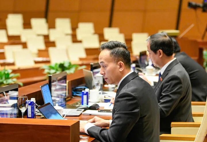 Tăng chế độ đãi ngộ giáo viên chỉ là phần đầu tư nhỏ nhưng hiệu quả rất lớn