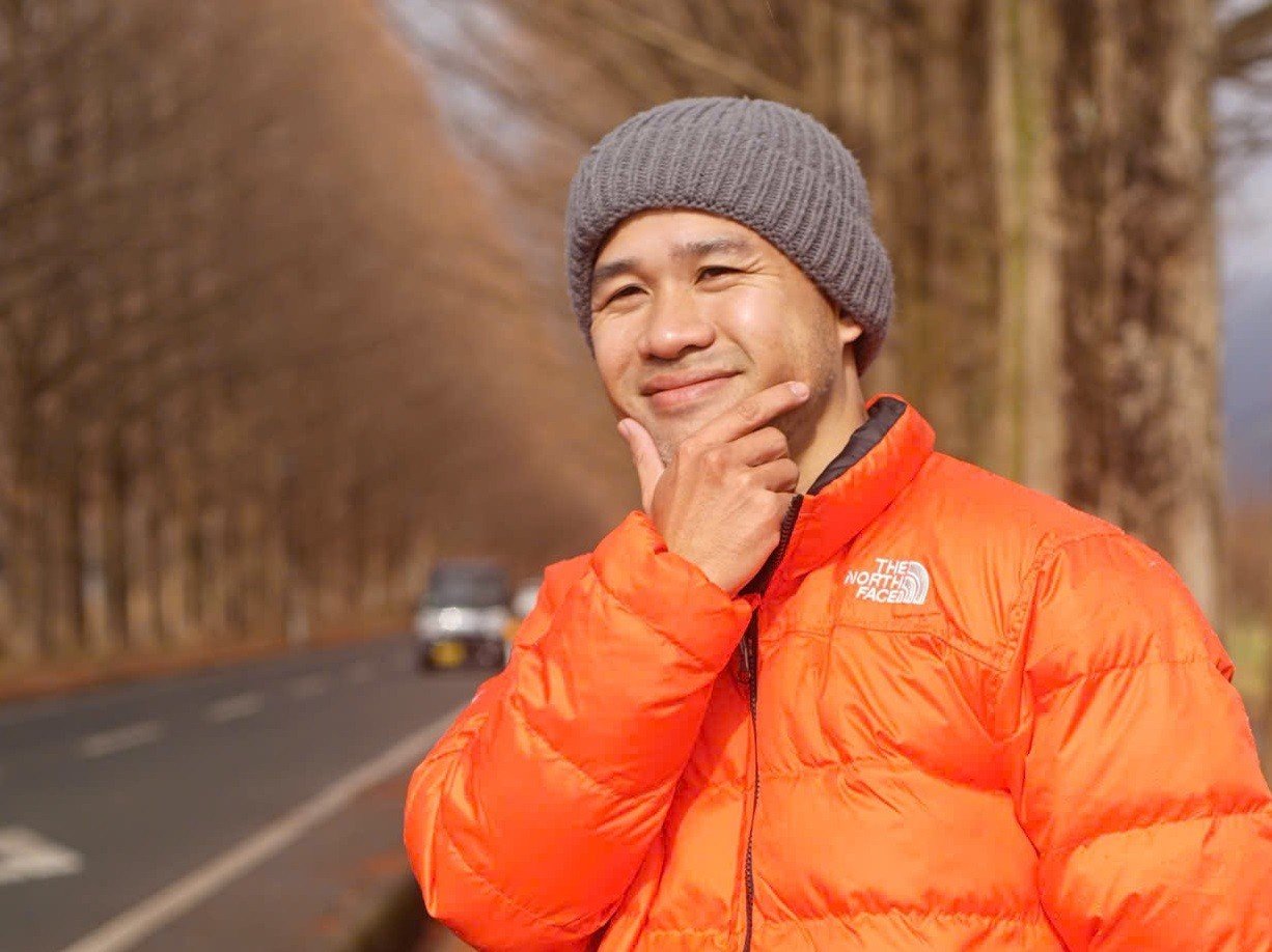 Phạm Đình Tiến 'gieo' nụ cười qua điêu khắc