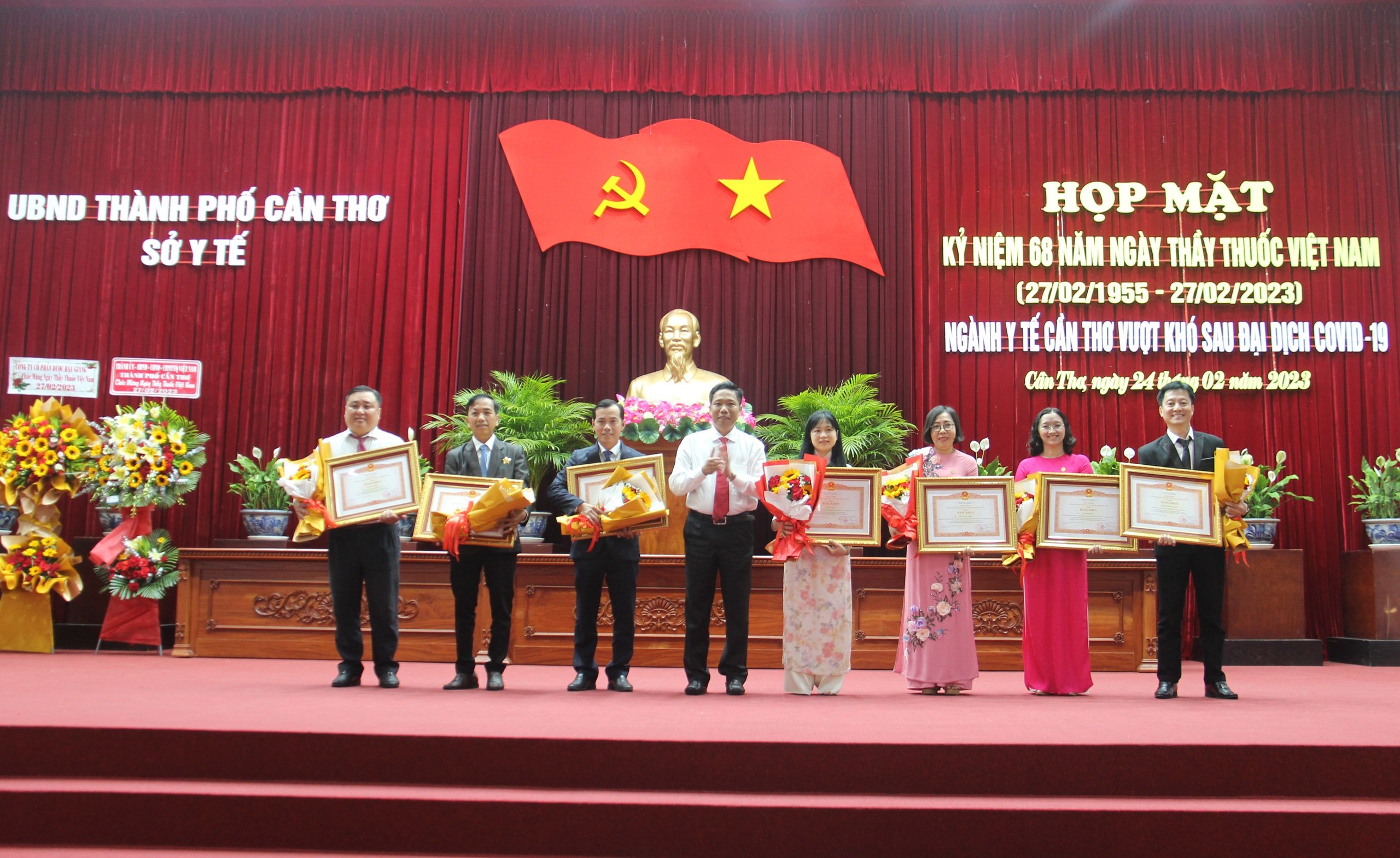 Bác sĩ Phạm Trí Hùng: Người bạn, người anh của bệnh nhân HIV- Ảnh 2.