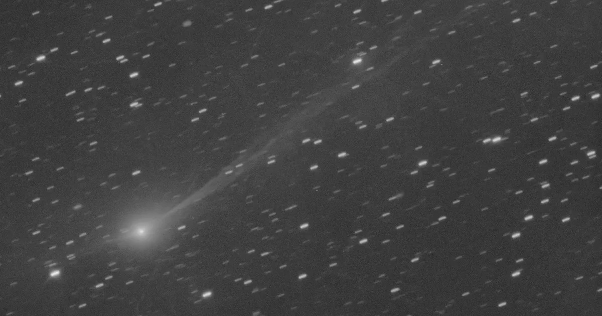 Cận cảnh sao chổi kỳ lạ, NASA bác bỏ tin đồn “người ngoài hành tinh”