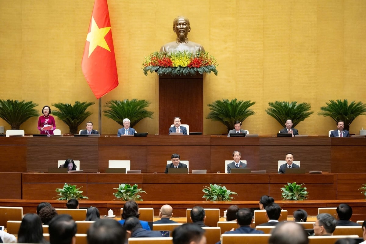 Quốc hội thảo luận Dự thảo Nghị quyết quy định một số cơ chế, chính sách đặc thù, vượt trội nhằm tạo đột phá phát triển giáo dục và đào tạo. Ảnh: Quochoi.vn