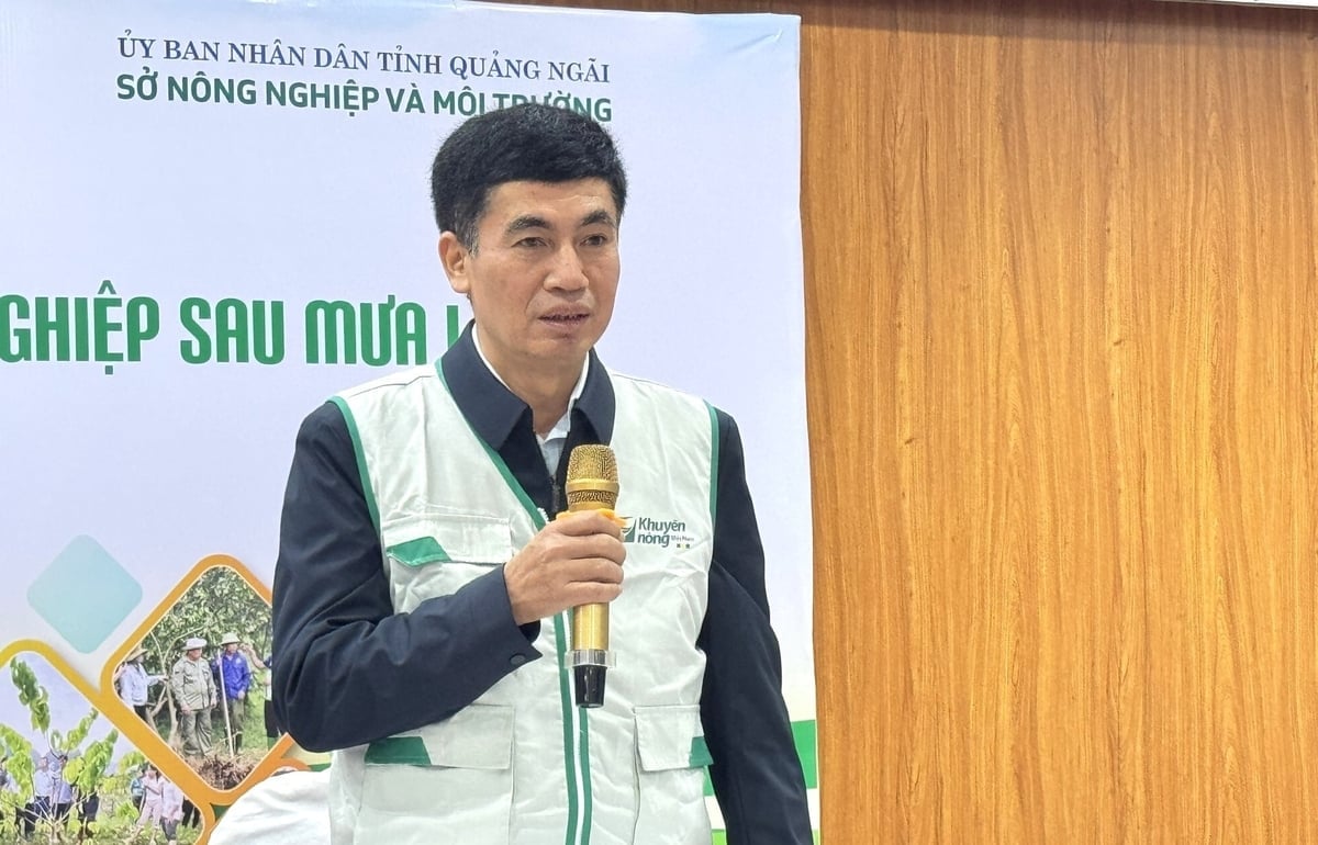 Ông Hoàng Văn Hồng, Phó Giám đốc Trung tâm Khuyến nông Quốc gia nhấn mạnh sau thiệt hại, quá trình tái thiết sản xuất phải khoa học, đung quy trình. Ảnh: L.K.