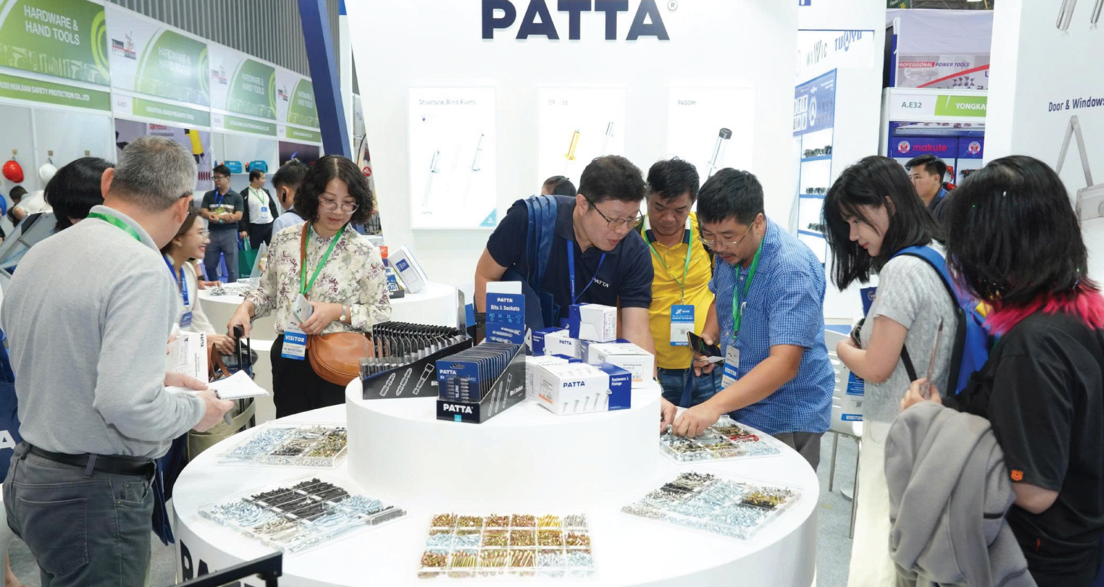 ছবির ক্যাপশন