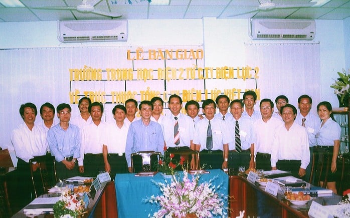 Kỷ niệm ngày 20-11: Dấu ấn 49 năm của Trường Cao đẳng Điện lực Thành phố Hồ Chí Minh - Ảnh 6.