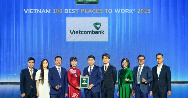Vietcombank duy trì 10 năm liền đứng đầu nơi làm việc tốt nhất