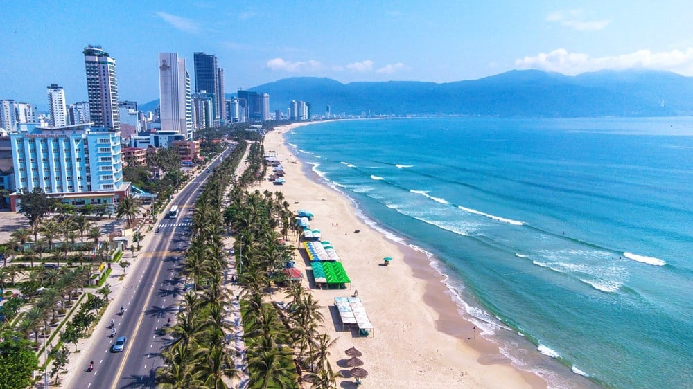 Xây dựng bộ công cụ đánh giá, dự báo biến động hình thái và giải pháp ổn định bãi biển Trung Trung Bộ - Ảnh 2.