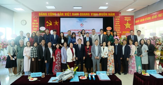 Người Việt 'bỏ cơm, ăn nhiều thịt' tự đẩy mình vào mất cân đối dinh dưỡng- Ảnh 2.