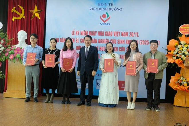 Người Việt 'bỏ cơm, ăn nhiều thịt' tự đẩy mình vào mất cân đối dinh dưỡng- Ảnh 3.