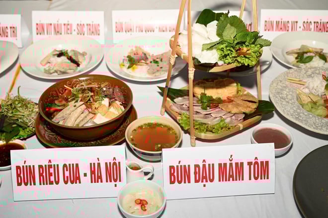 100 món ngon từ gạo, bún vừa lập kỷ lục tại TP HCM có gì hấp dẫn? - Ảnh 4.