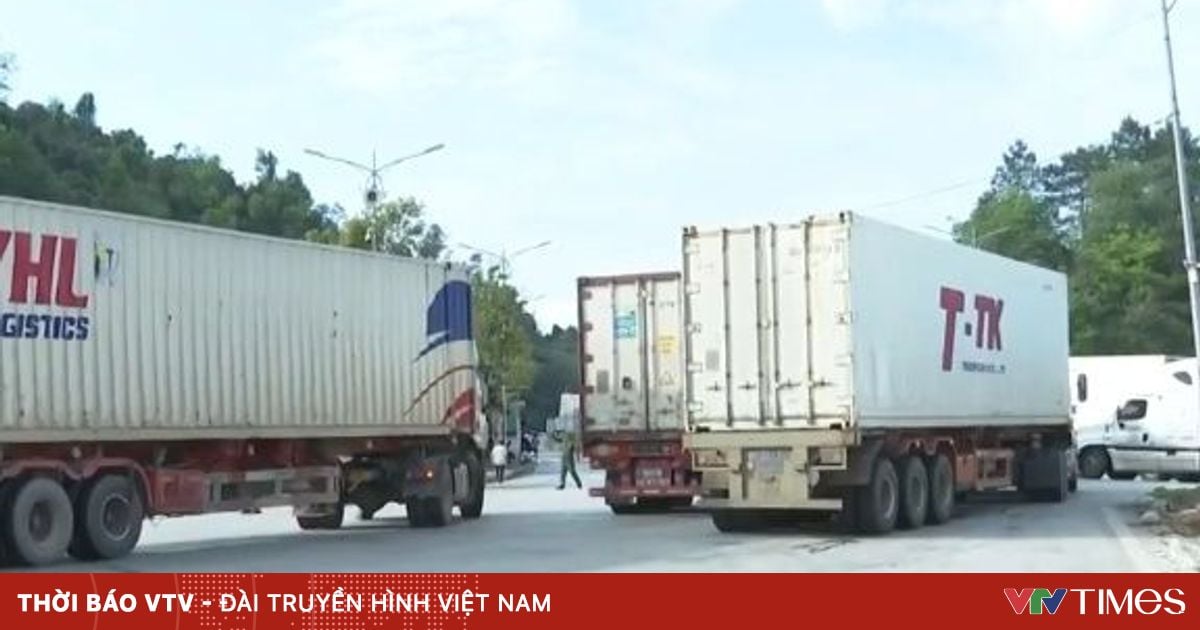 Xuất khẩu tăng tốc, Việt Nam hướng tới kỷ lục mới 2025