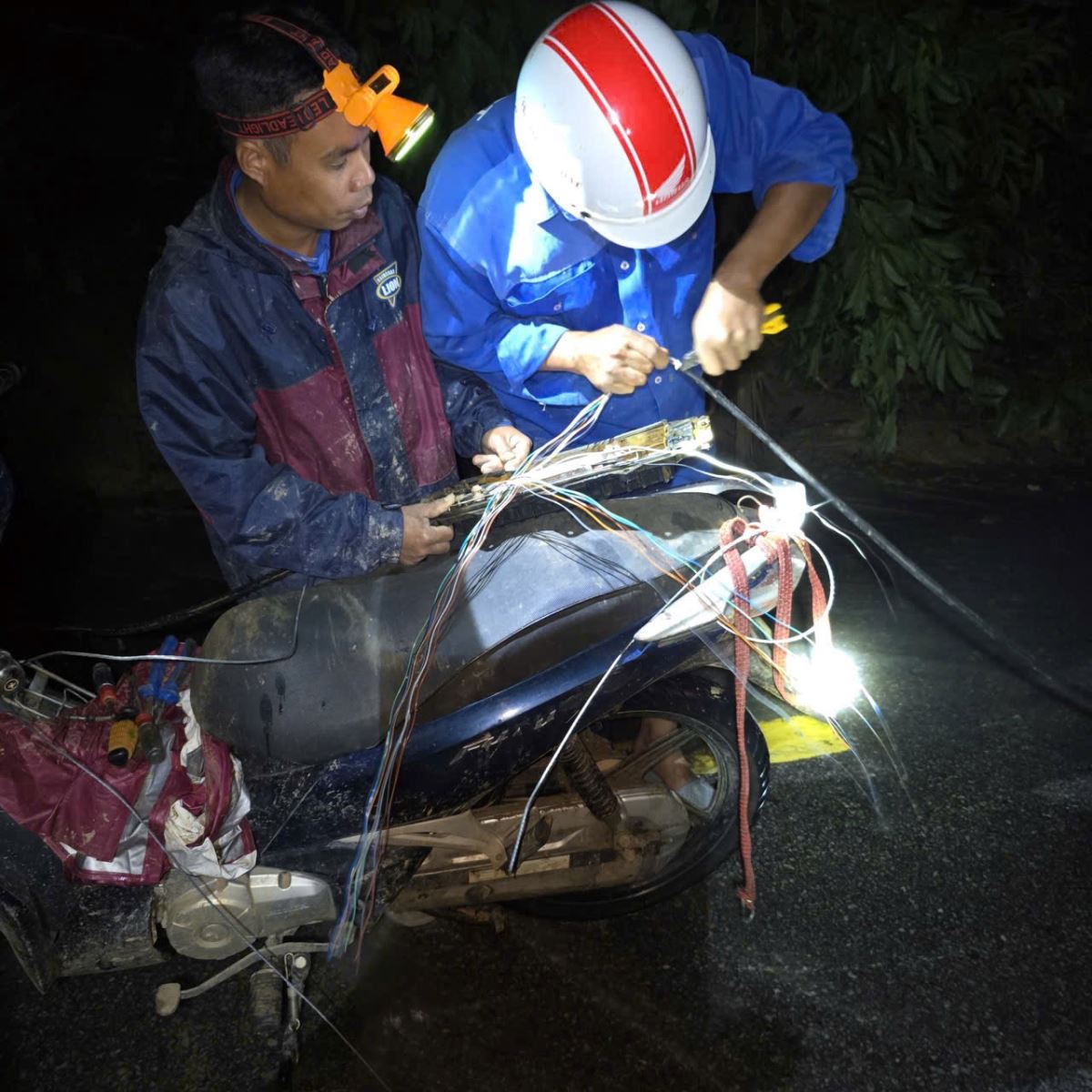 כיתוב לתמונה