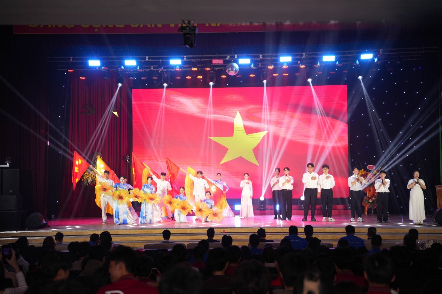 Thanh niên Bộ KH&CN: Tiên phong đổi mới sáng tạo, dẫn dắt phát triển KH&CN trong kỷ nguyên số- Ảnh 1.