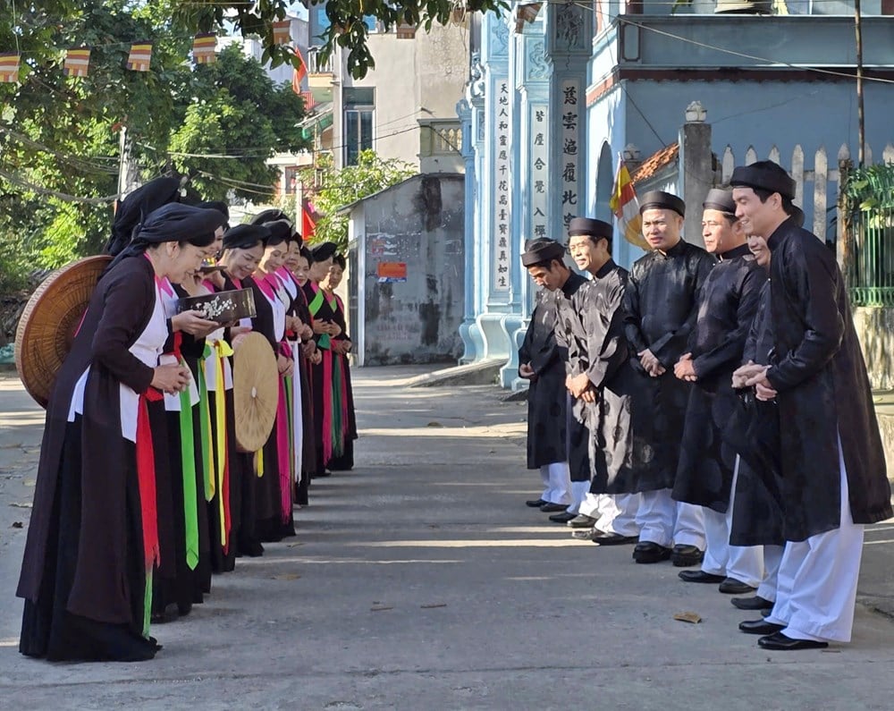Slavnostní rituály Quan Ho Ca Tho - foto 3