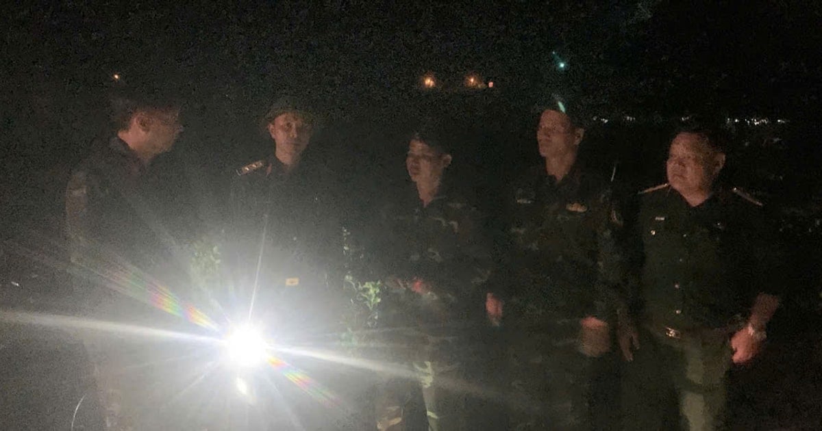 Phòng thủ khu vực 3 - Bảo Lâm khẩn trương di dời tài sản và người dân ra khỏi vùng ngập lụt