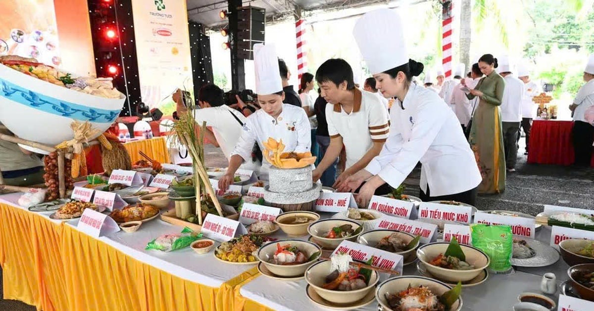 Độc lạ với kỷ lục 100 món ngon 3 miền được làm từ gạo và bún