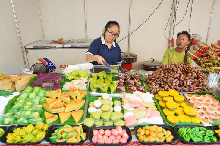 Độc lạ với kỷ lục 100 món ngon 3 miền được làm từ gạo và bún - Ảnh 6.