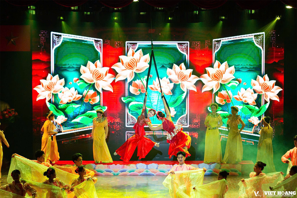 ស្វែងយល់ពីមរតករបស់ Nhat Binh Ao Dai តាមទស្សនៈរបស់និស្សិត - រូបថត ២