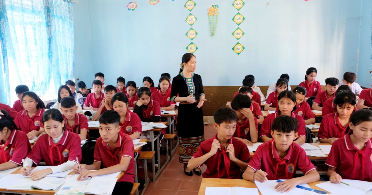 Lấp khoảng trống chuyên môn của cán bộ giáo dục cấp xã