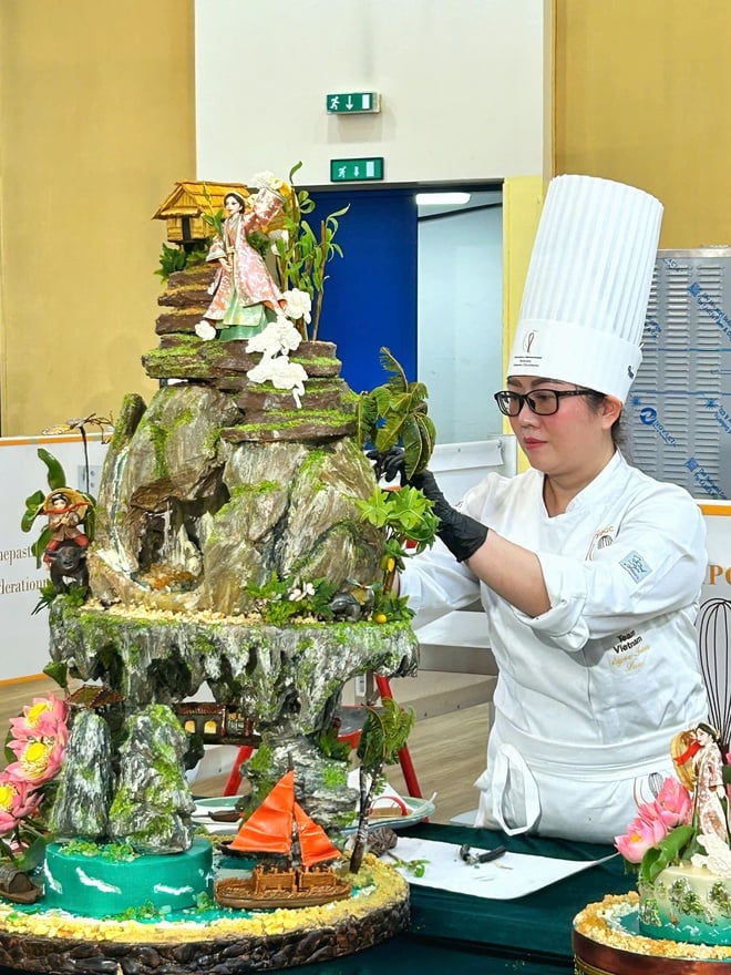ចុងភៅស្រី An Giang ឈ្នះការប្រកួត 'World Baking Artist' នៅប្រទេសអ៊ីតាលី - រូបថត ៣. Nữ đầu bếp An Giang vô địch cuộc thi 'Nghệ nhân làm bánh thế giới' tại Ý- Ảnh 3.